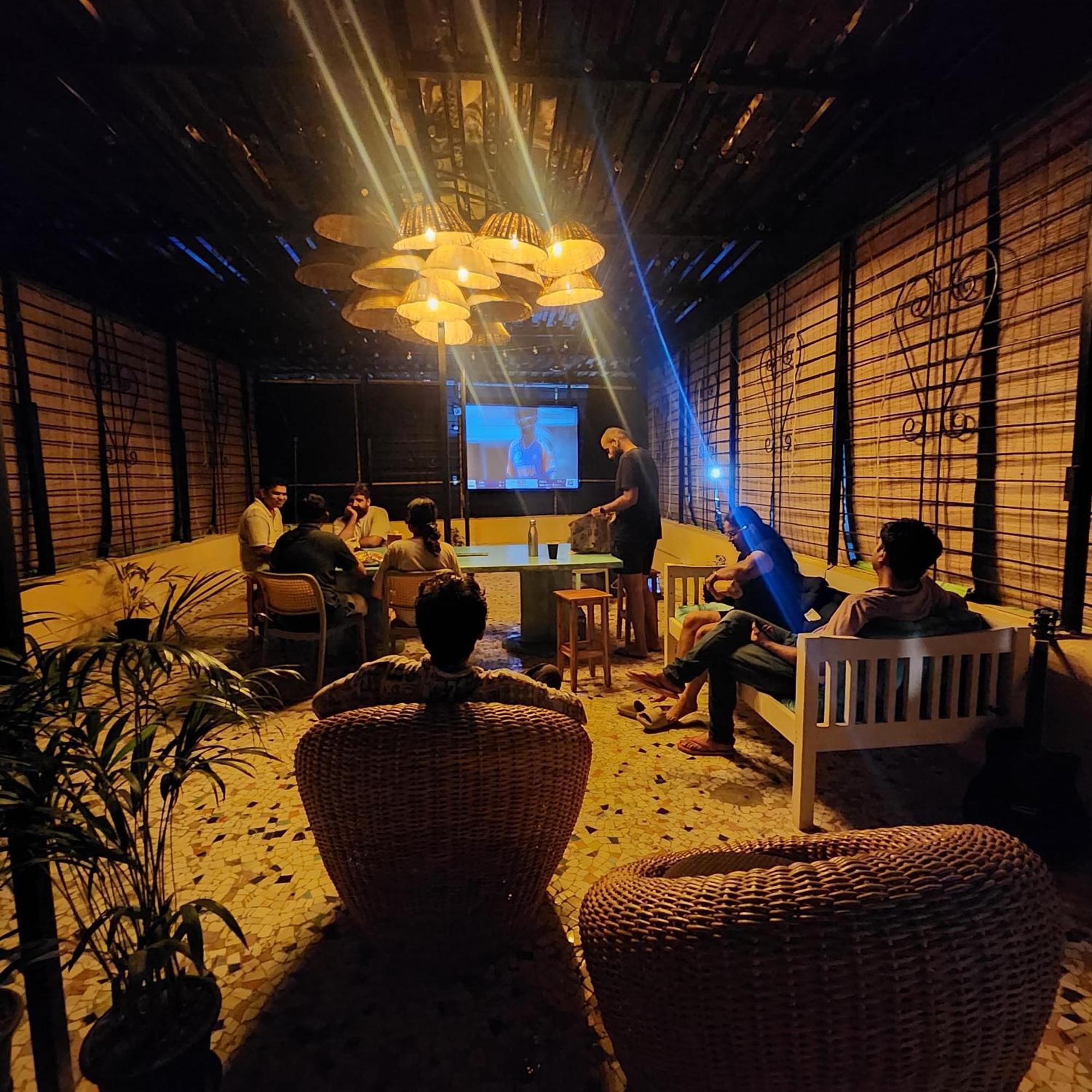 Hammock Hostels - Bandra Mumbai Exterior photo