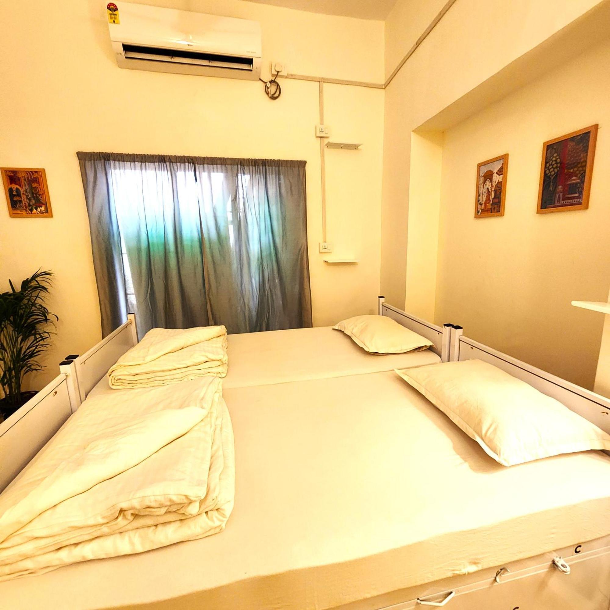 Hammock Hostels - Bandra Mumbai Exterior photo