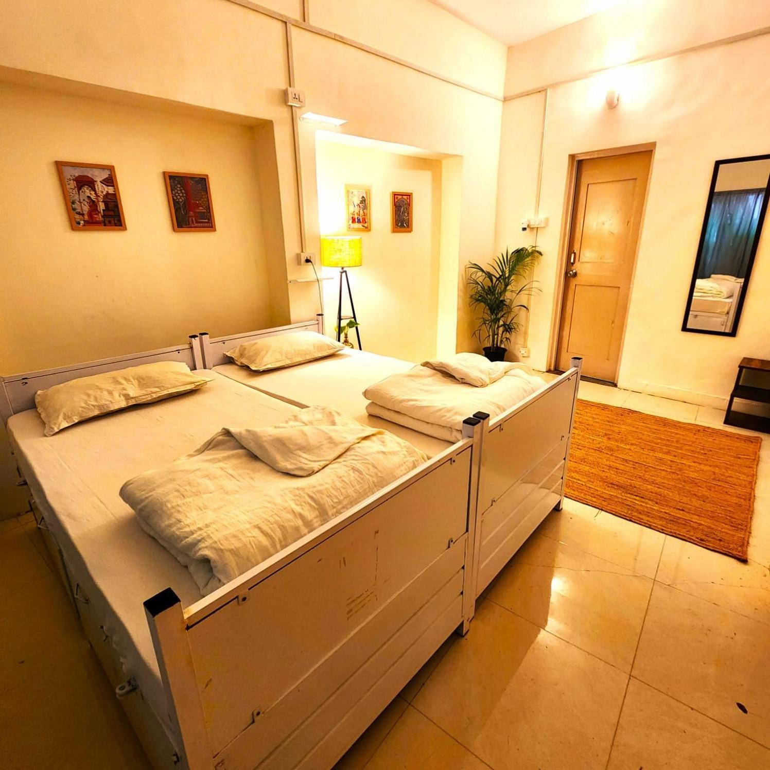 Hammock Hostels - Bandra Mumbai Exterior photo